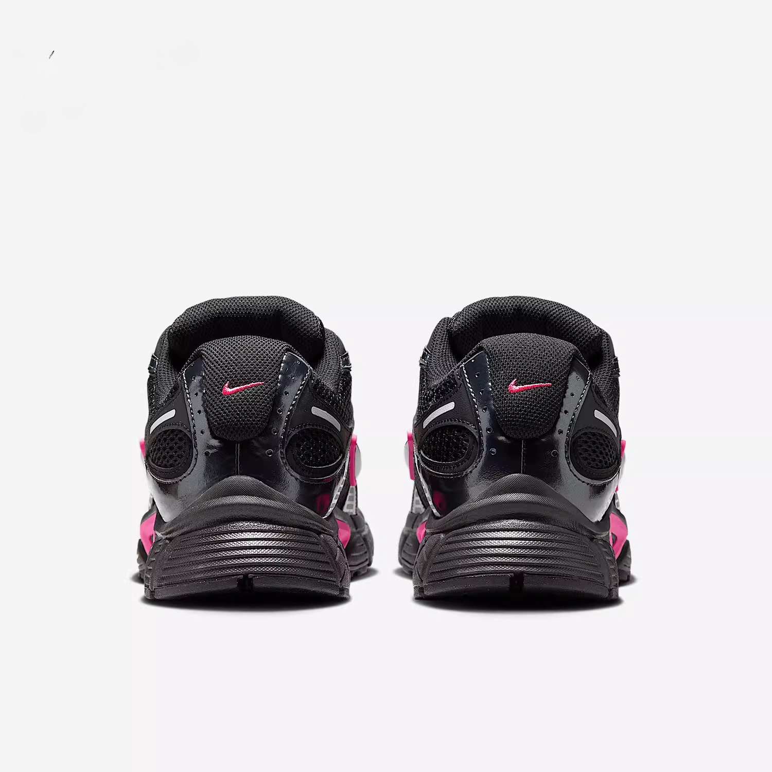 Nike V5 RNR Men's Retro Slip-R - Men'S Shoes V5 Rnr reseña y precio